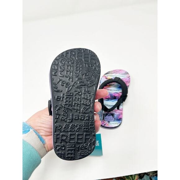 Reef Little Ahi Purple Fronds Sandals - Size 5 Toddler - Picture 8 of 9